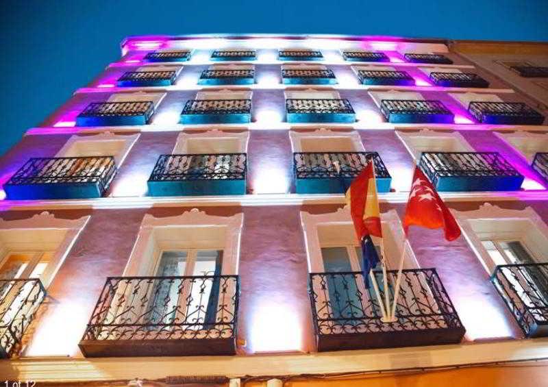 Jc Rooms Santo Domingo Мадрид Екстер'єр фото