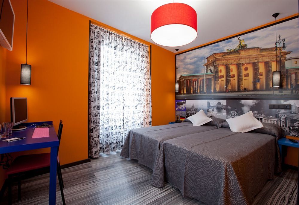 Jc Rooms Santo Domingo Мадрид Екстер'єр фото